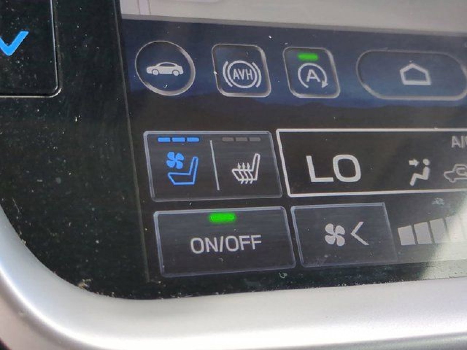 Used 2023 Subaru Outback Touring AWD/4WD image 22
