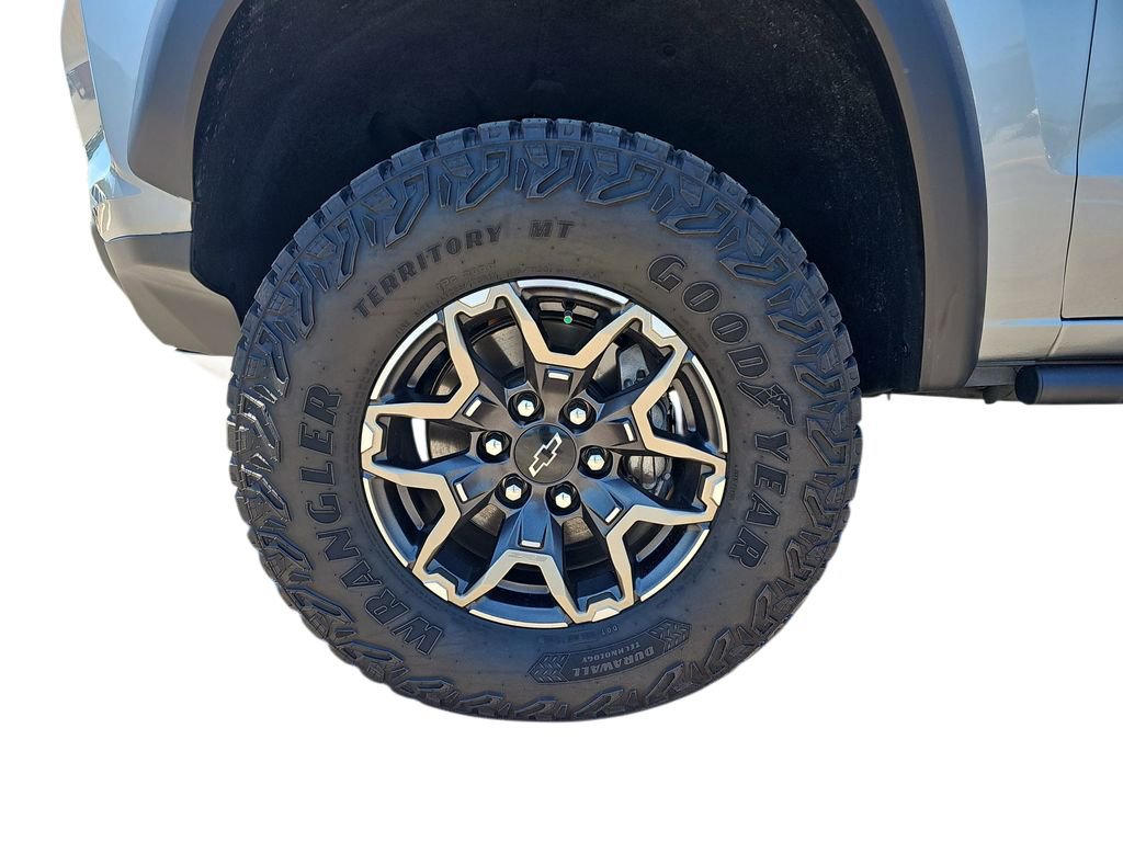 Used 2024 Chevrolet Colorado ZR2 w/ ZR2 Convenience Package III AWD/4WD image 31