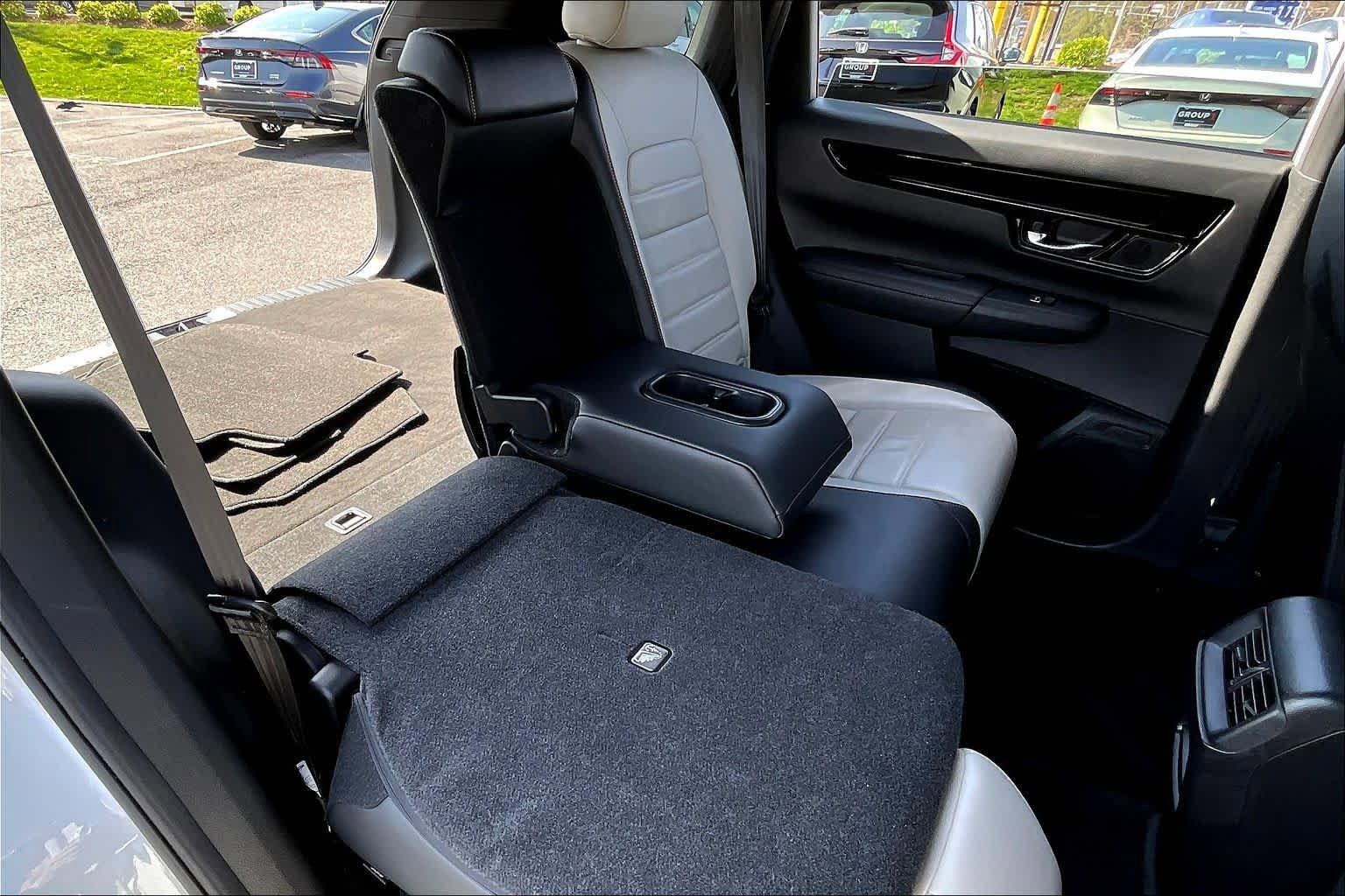 Used 2024 Honda CR-V Sport Touring image 21