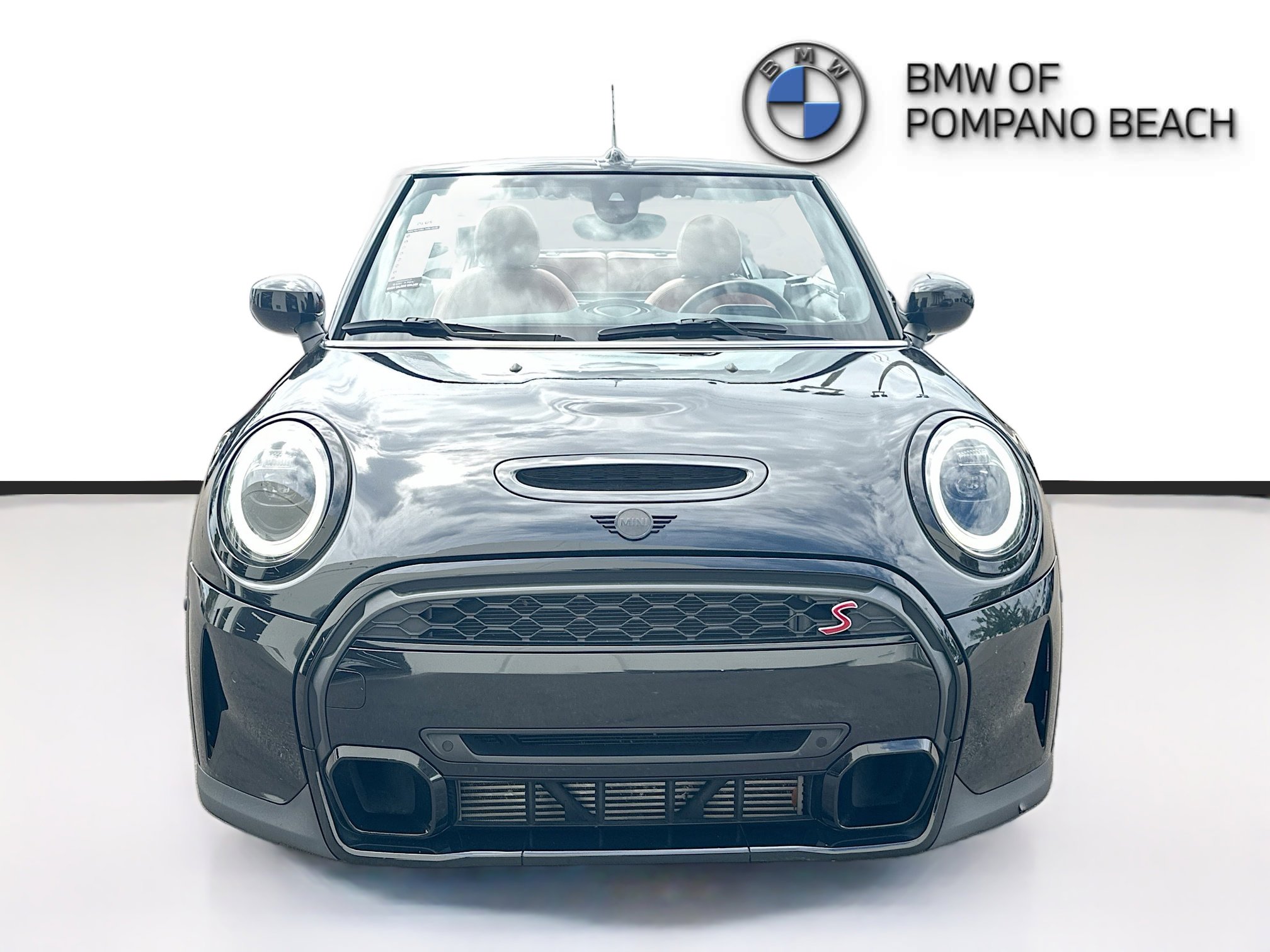 Used 2023 MINI Cooper S image 2
