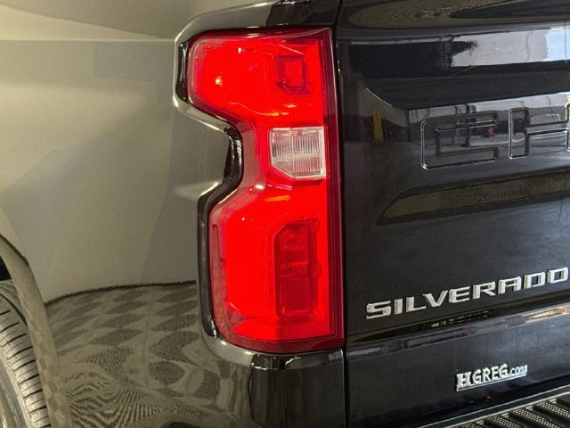Used 2024 Chevrolet Silverado 1500 RST w/ Convenience Package II AWD/4WD image 35