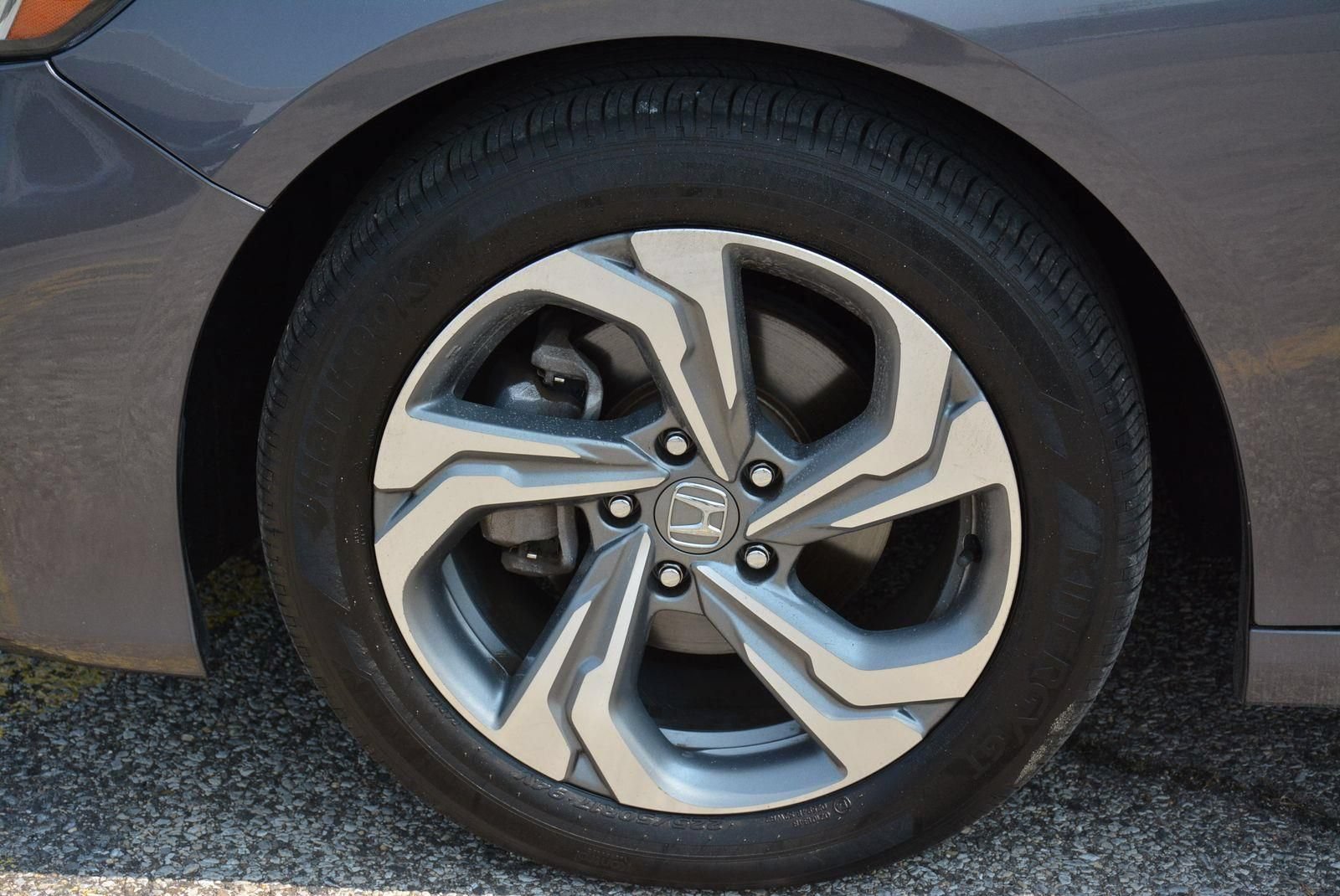 Certified 2019 Honda Accord EX-L image 33