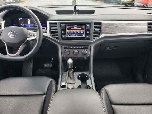 Used 2022 Volkswagen Atlas Cross Sport SE image 15