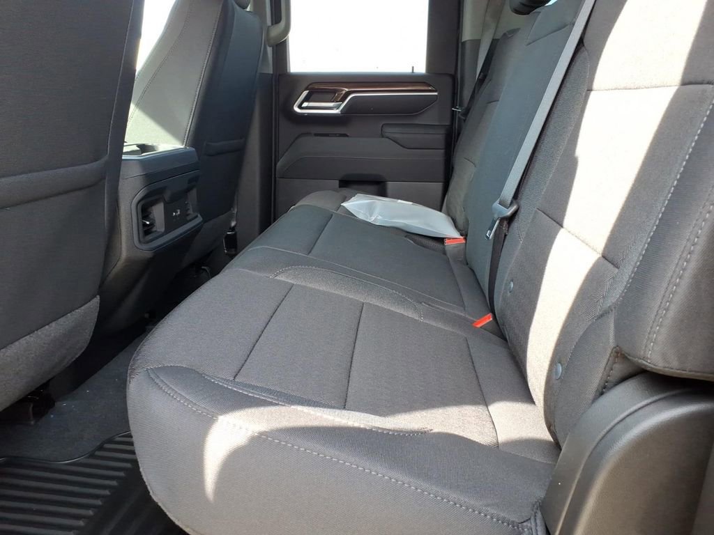 New 2026 Chevrolet Silverado 2500 LT image 14