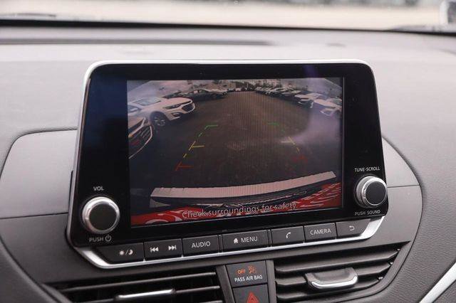 Used 2022 Nissan Altima 2.5 SV image 16