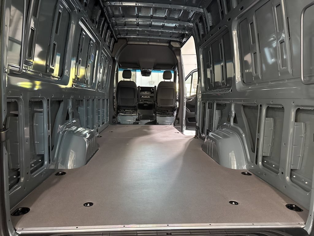 New 2026 Mercedes-Benz Sprinter 2500 image 25