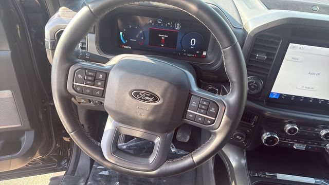 Used 2025 Ford F150 Lariat AWD/4WD image 19