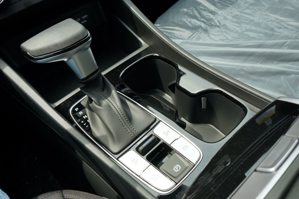 New 2025 Hyundai Santa Cruz SE AWD/4WD image 20
