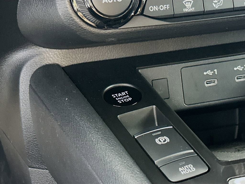 New 2026 Nissan Kicks SV w/ SV Premium Package image 19