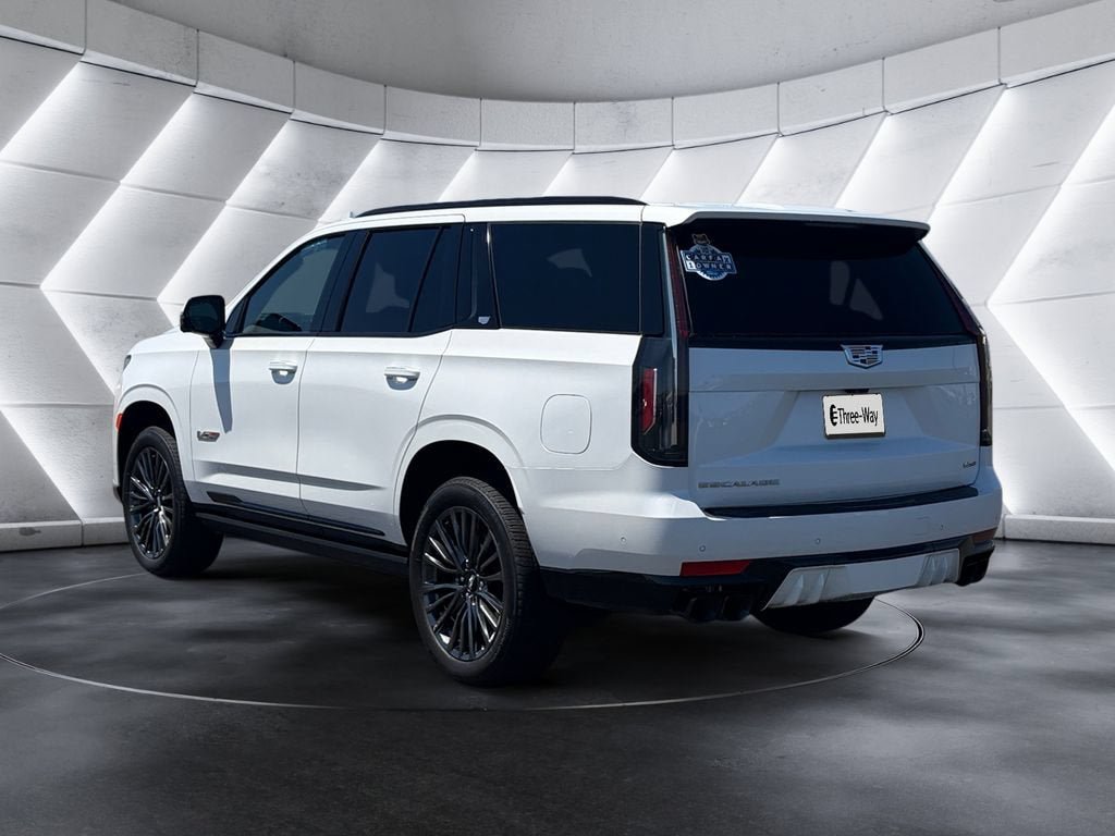 Certified 2024 Cadillac Escalade V w/ LPO, Floor Liner Package AWD/4WD image 3
