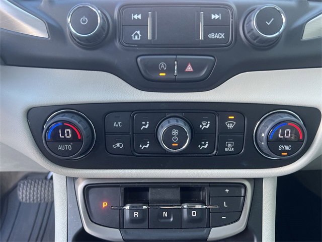 Used 2022 GMC Terrain Denali image 18