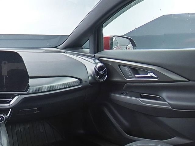 Used 2025 Chevrolet Equinox EV LT w/ Comfort Package FWD image 19