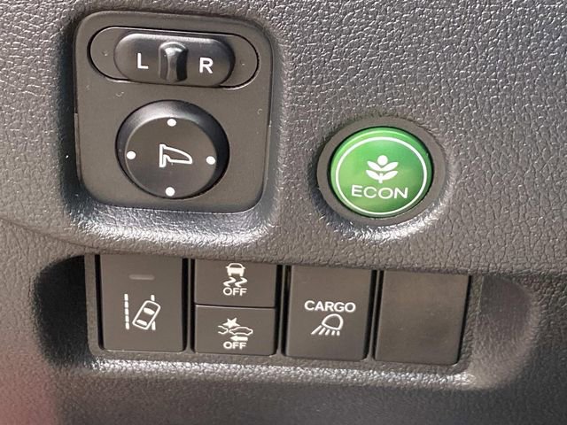 Used 2021 Honda Ridgeline Sport image 25