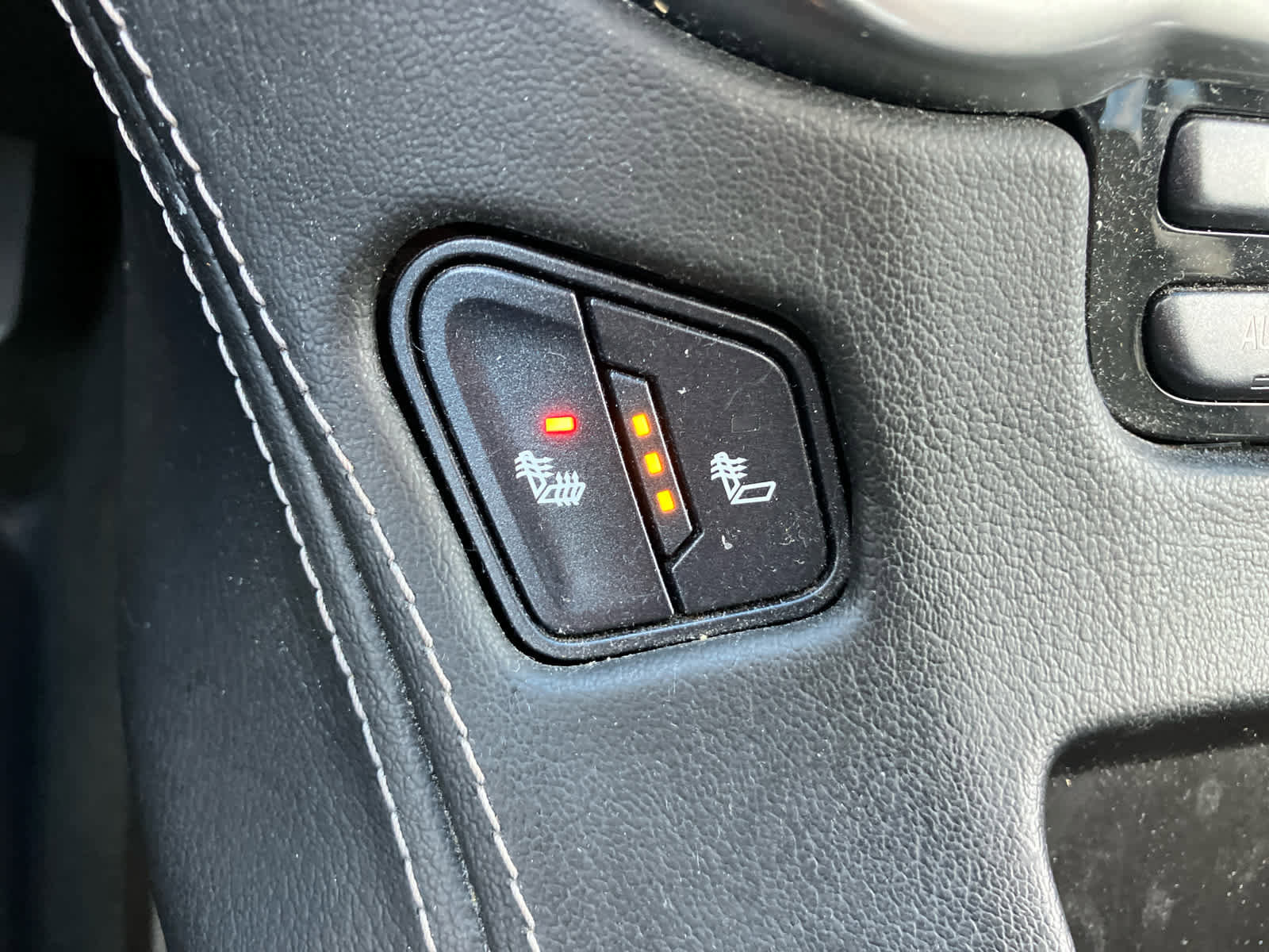 Used 2015 Chevrolet Tahoe LT AWD/4WD image 16