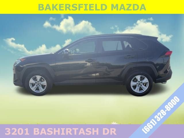 Used 2019 Toyota RAV4 XLE image 2