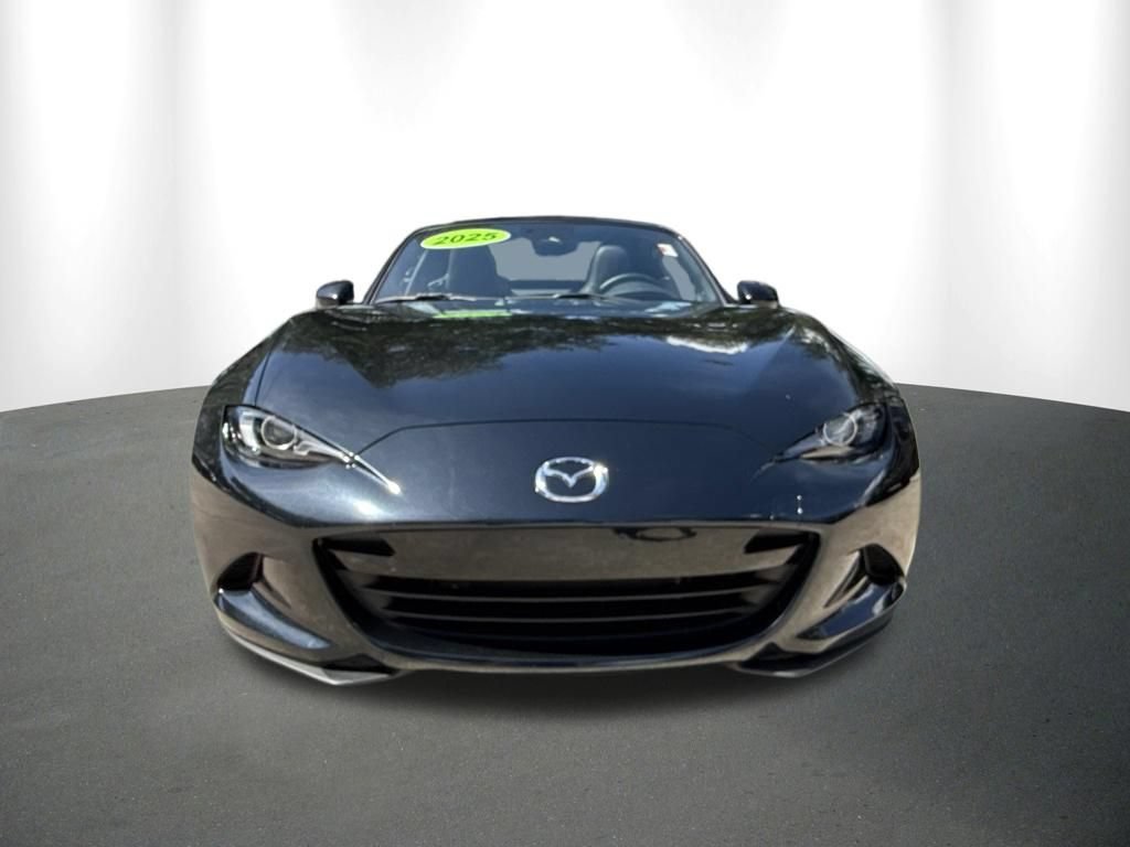 Used 2025 MAZDA MX-5 Miata RF Grand Touring RWD image 36
