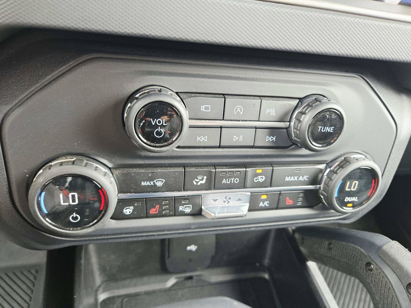 Used 2023 Ford Bronco Raptor AWD/4WD image 31
