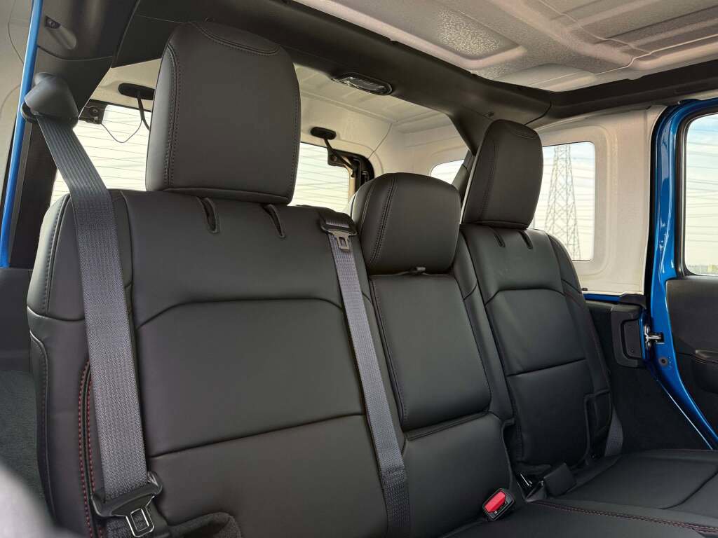 New 2025 Jeep Wrangler Unlimited Rubicon image 21