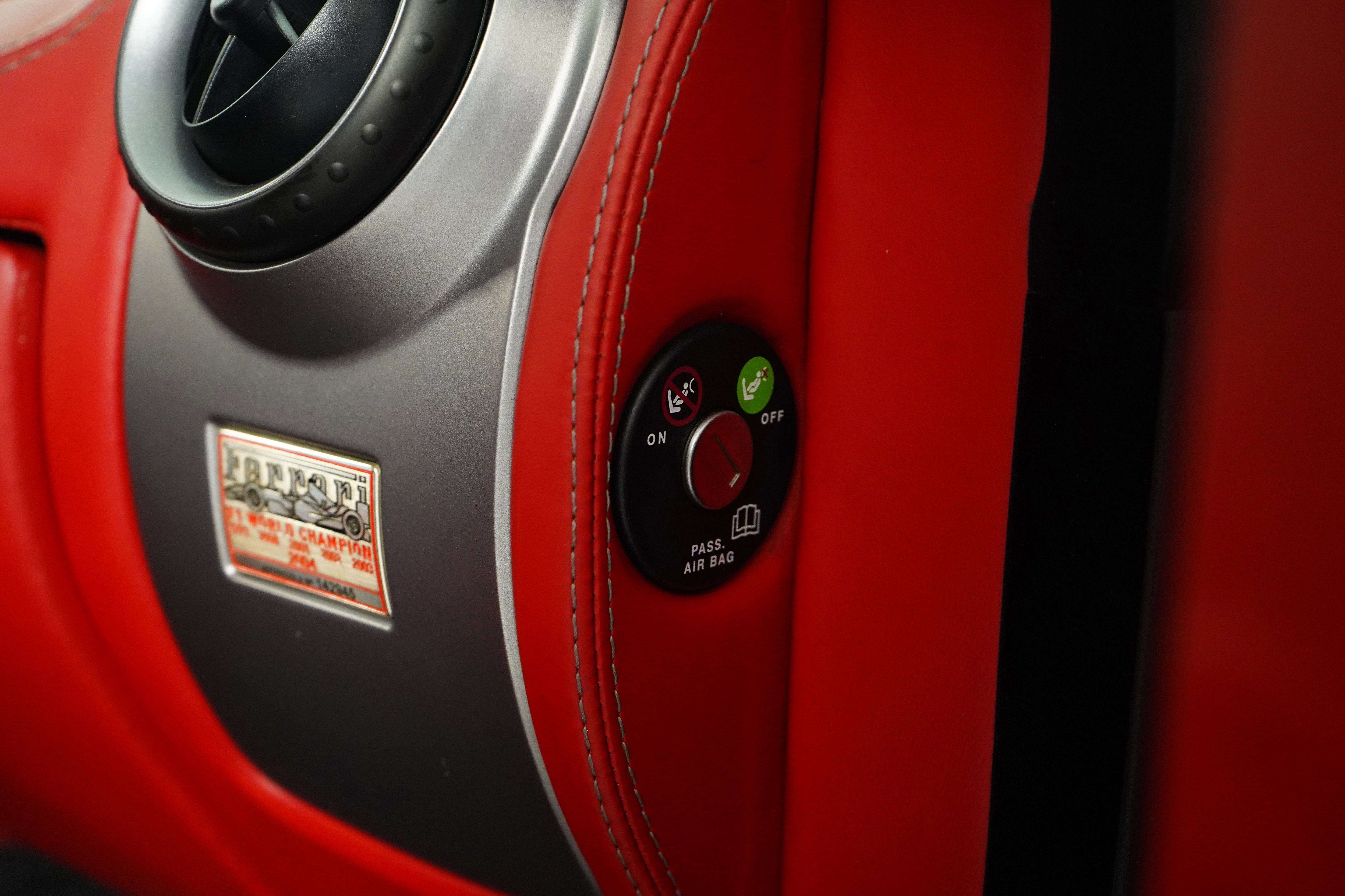 Used 2005 Ferrari F430 Spider image 38