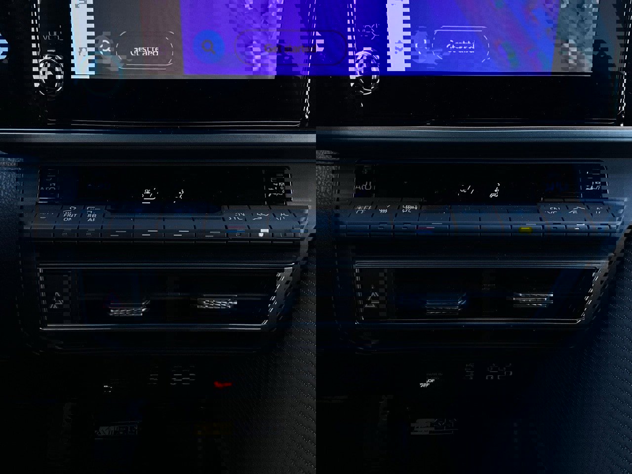 Used 2025 Toyota Camry SE image 27