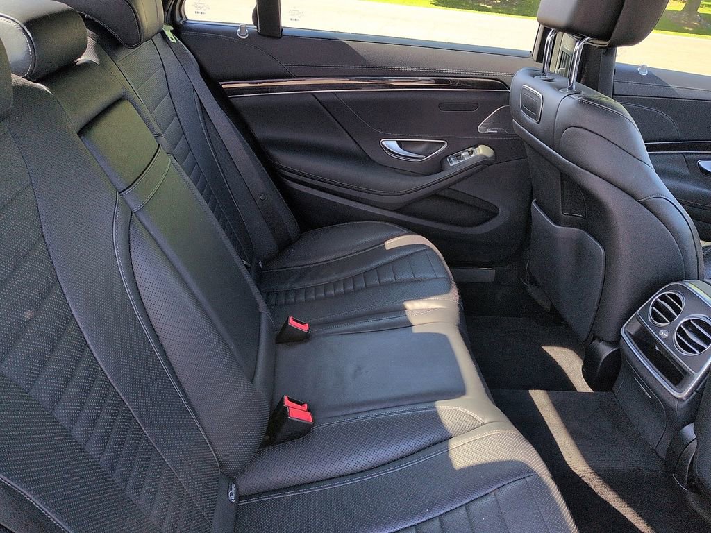 Used 2019 Mercedes-Benz S 560 4MATIC Sedan image 8