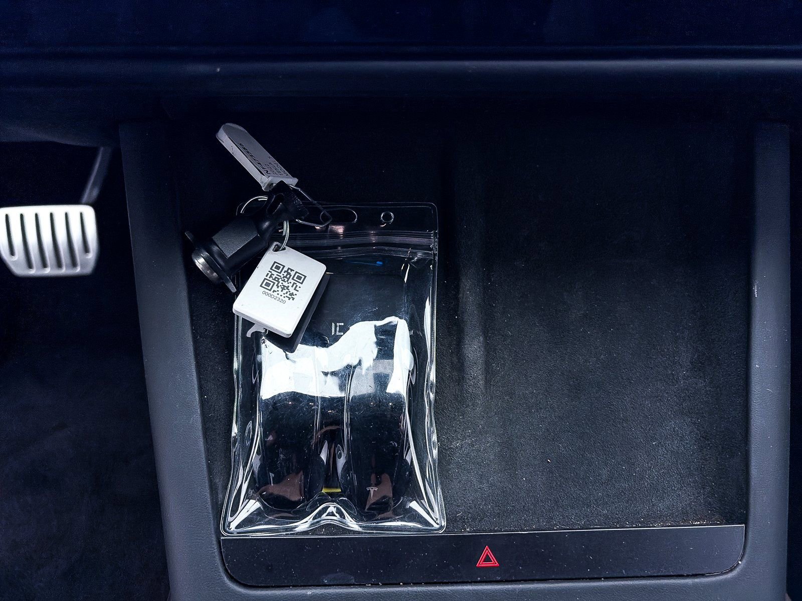 Used 2022 Tesla Model S image 26