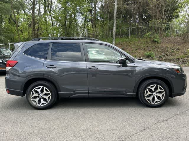 Used 2020 Subaru Forester Premium w/ Popular Package #1 AWD/4WD image 3