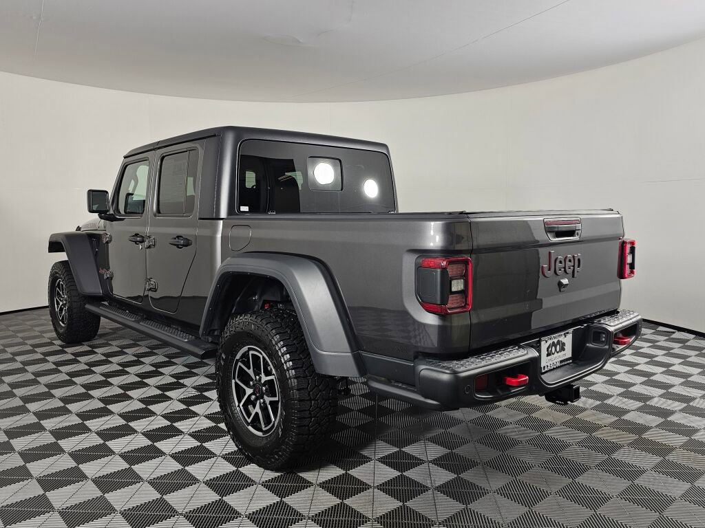Used 2025 Jeep Gladiator Rubicon w/ Safety Group image 5