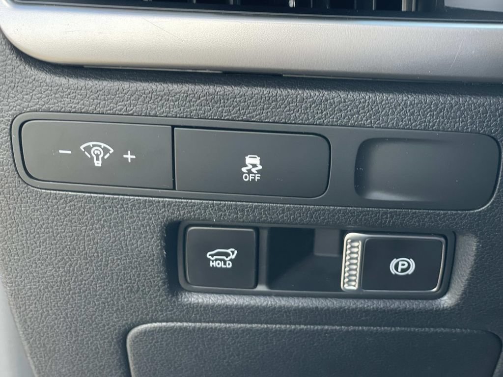 Used 2024 Hyundai Palisade SEL FWD image 19