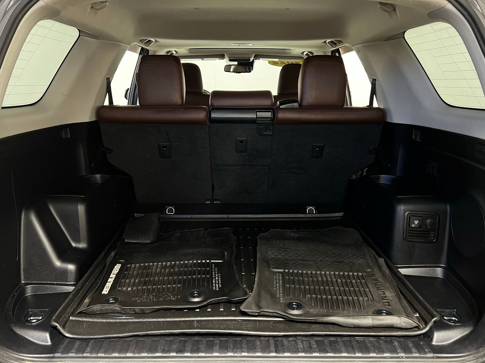 Used 2022 Toyota 4Runner Limited image 25