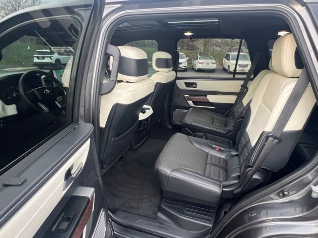 Used 2023 Toyota Sequoia Capstone AWD/4WD image 23