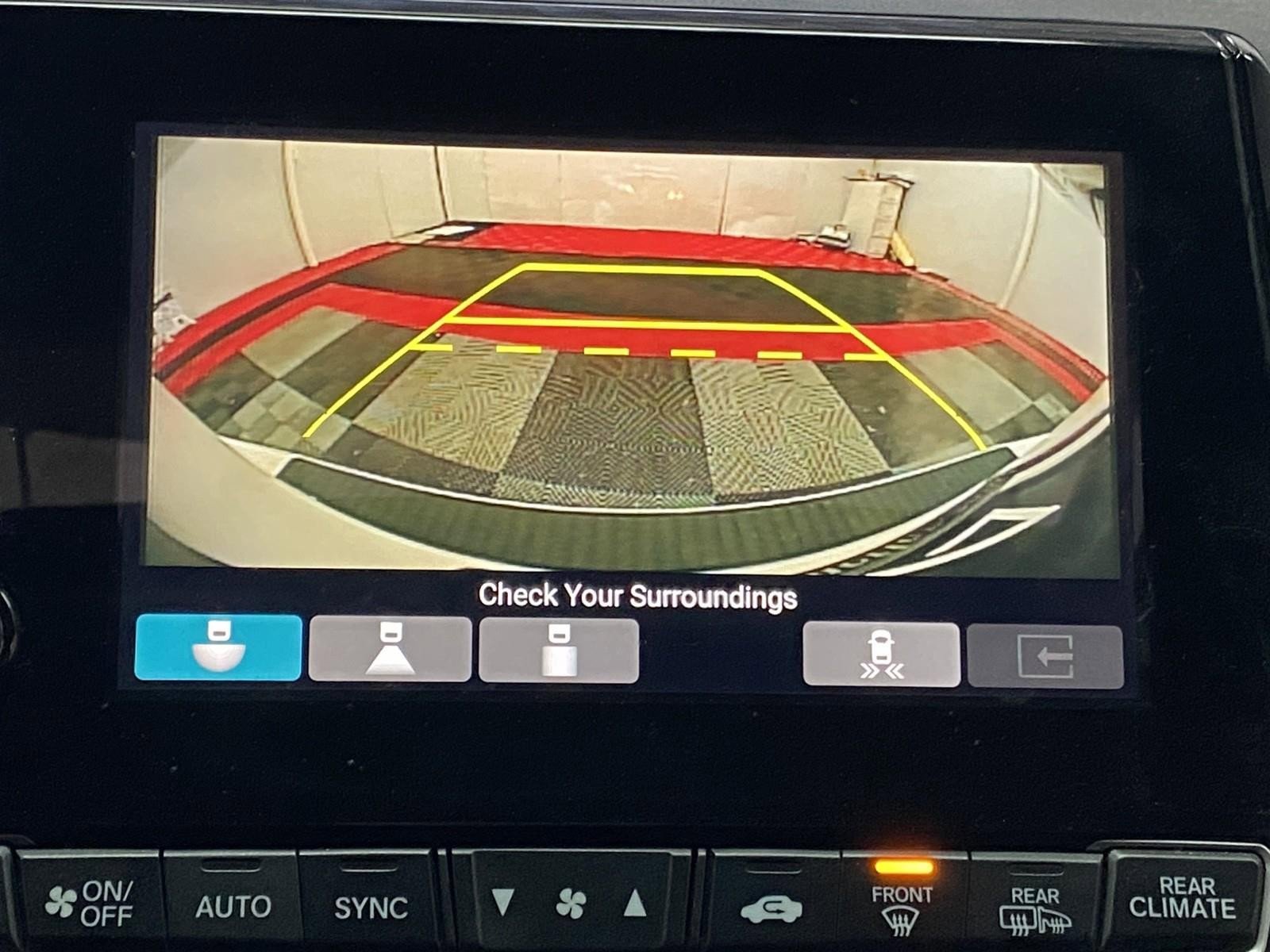 Used 2018 Honda Odyssey Elite image 25