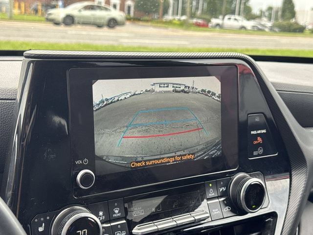 Used 2025 Toyota Highlander XSE AWD/4WD image 24