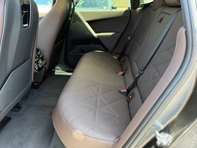 Certified 2024 BMW iX xDrive50 w/ Sport Package AWD/4WD image 33