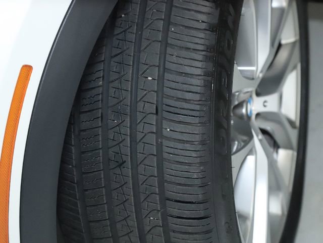 Used 2021 BMW X6 xDrive40i w/ Premium Package image 44