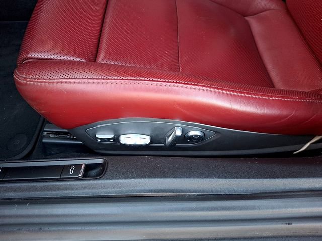 Certified 2017 Porsche 911 Turbo image 18