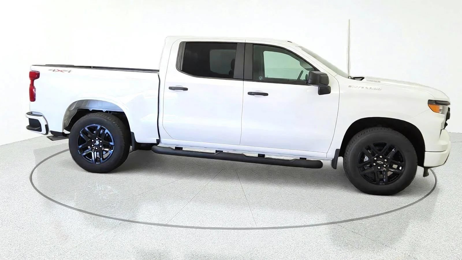 New 2026 Chevrolet Silverado 1500 Custom AWD/4WD image 10