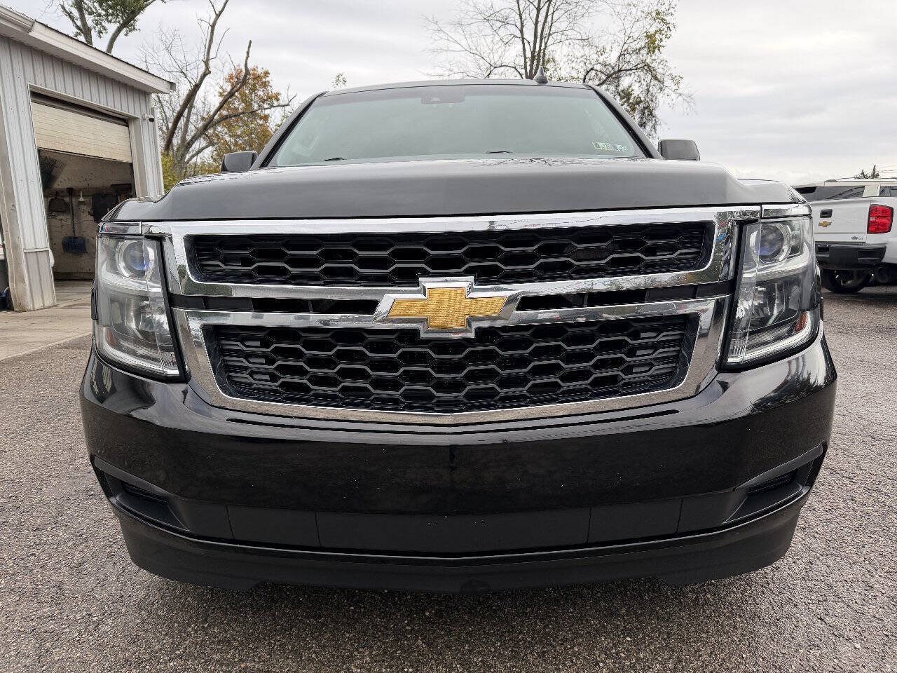 Used 2016 Chevrolet Tahoe LT AWD/4WD image 2