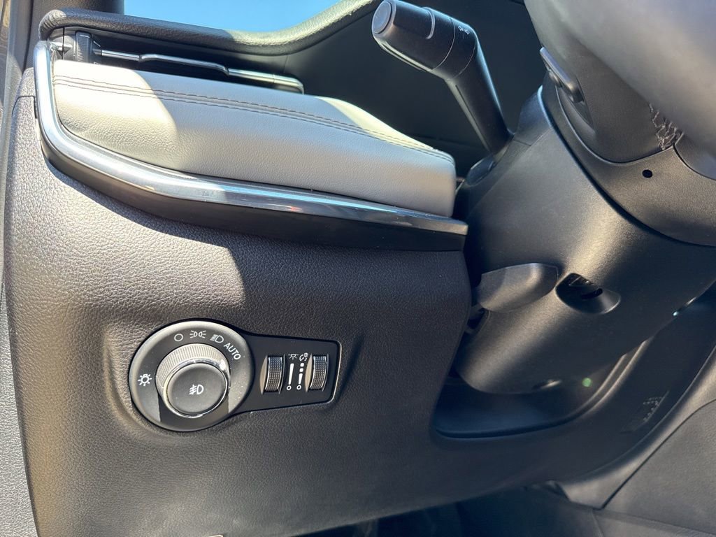 Used 2023 Jeep Compass Limited w/ Sun and Sound Group AWD/4WD image 20