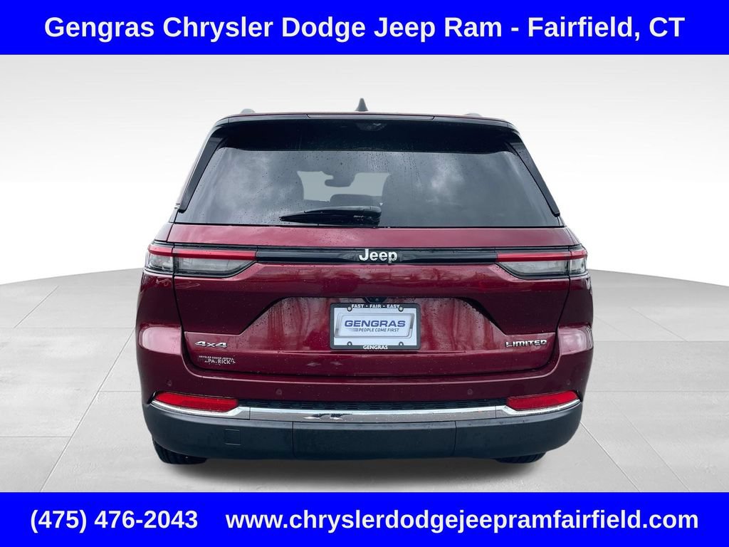 Used 2023 Jeep Grand Cherokee Limited w/ Luxury Tech Group II AWD/4WD image 5
