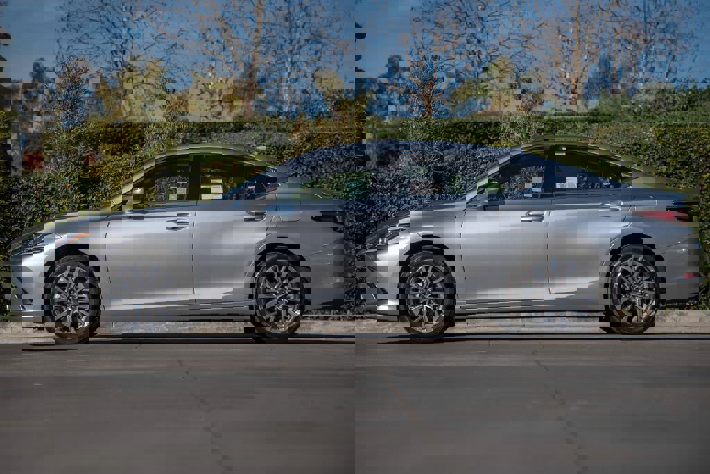 New 2025 Lexus ES 350 image 6