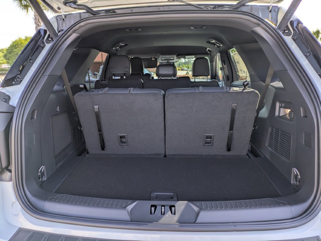New 2026 Ford Explorer ST-Line w/ Premium Package RWD image 14