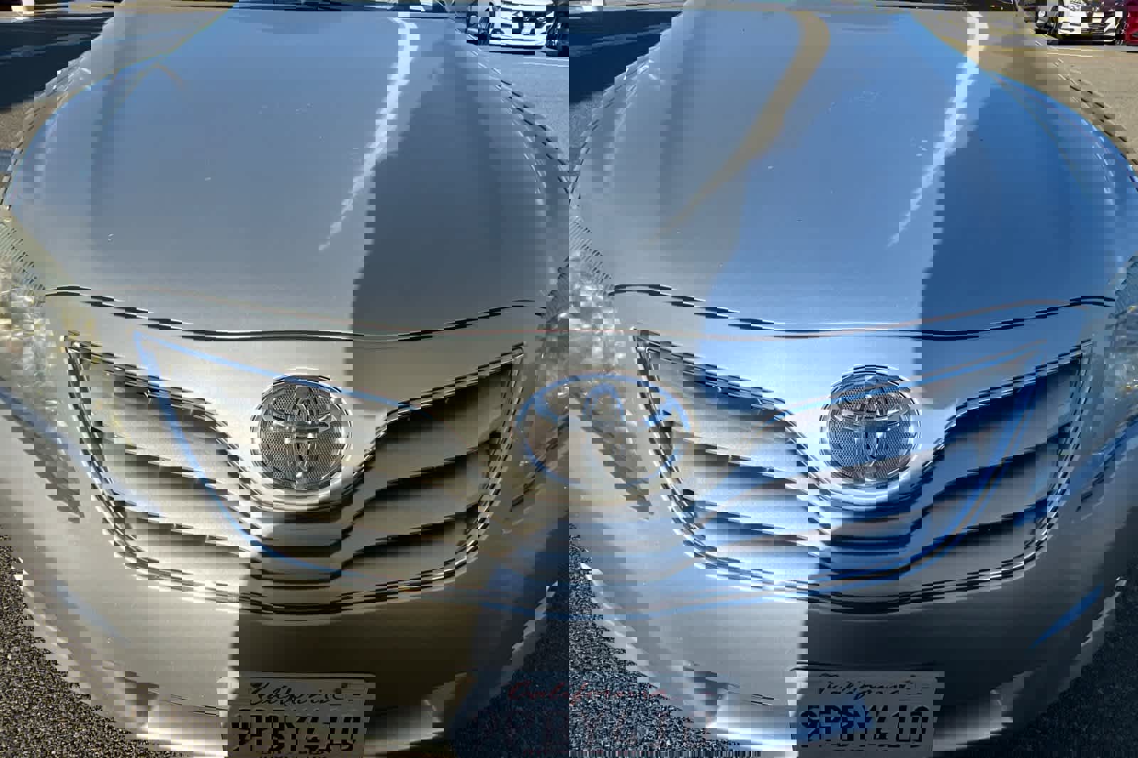 Used 2011 Toyota Camry LE image 12