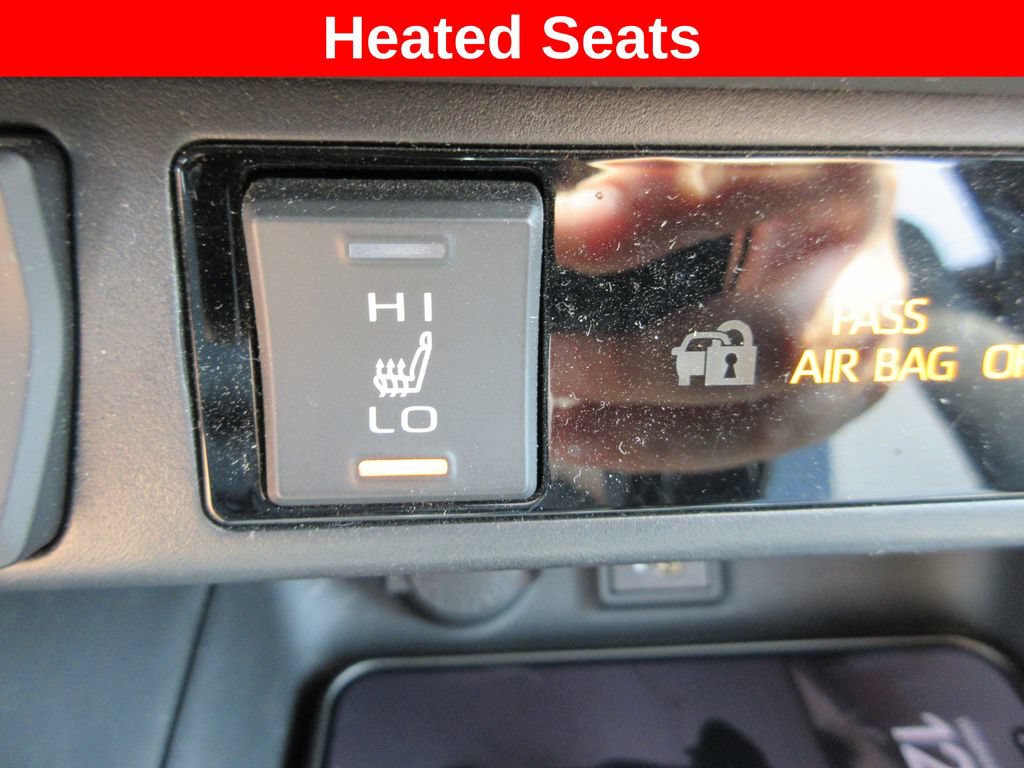 Used 2024 Toyota RAV4 XSE w/ Advanced Technology Package AWD/4WD image 19