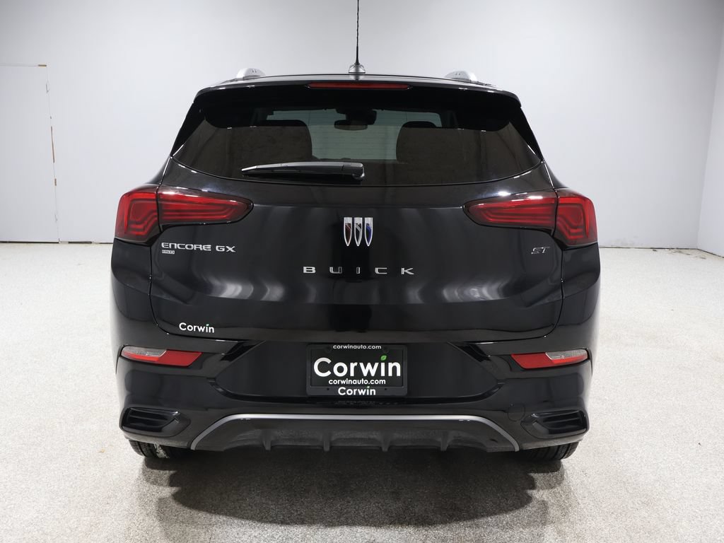 Used 2024 Buick Encore GX Sport Touring AWD/4WD image 3