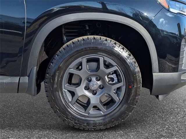 New 2026 Honda Pilot TrailSport image 9