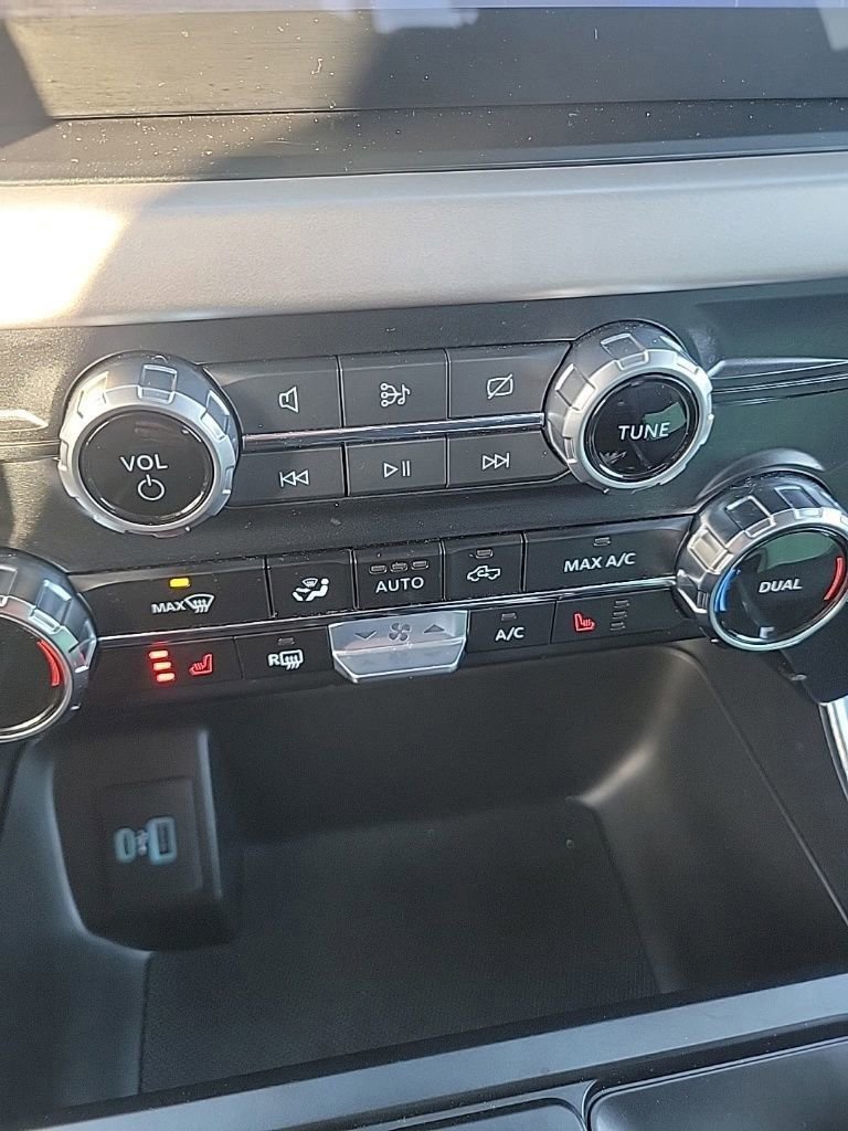 Certified 2023 Ford F150 XLT w/ Equipment Group 302A High image 53