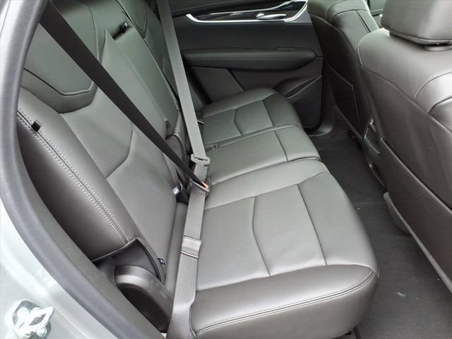 New 2026 Cadillac XT5 Premium Luxury w/ LPO, ONYX Package AWD/4WD image 21