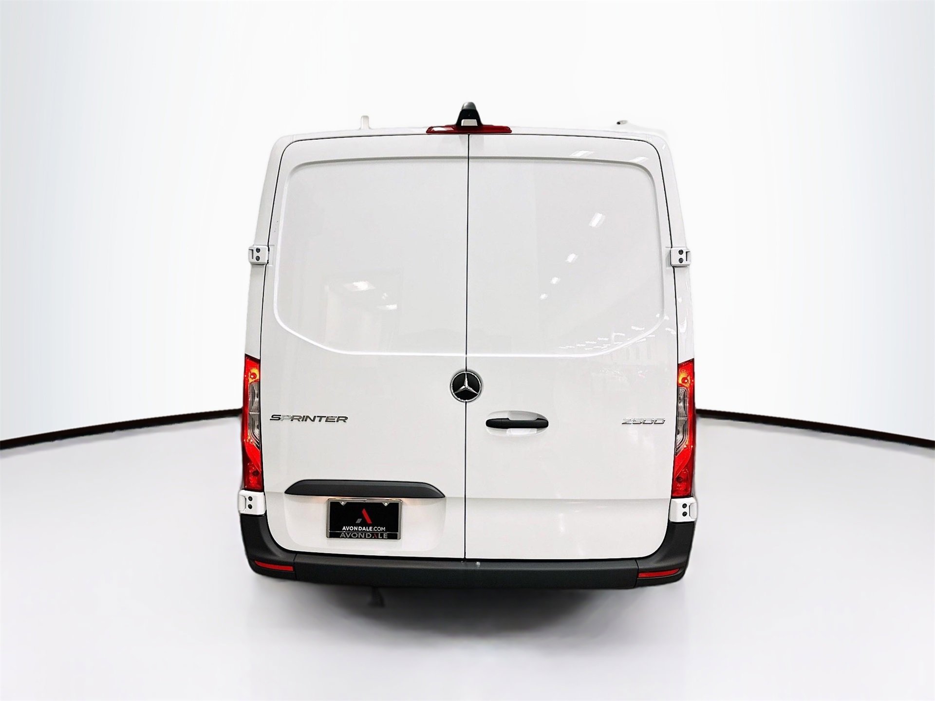 Used 2025 Mercedes-Benz Sprinter 2500 image 7