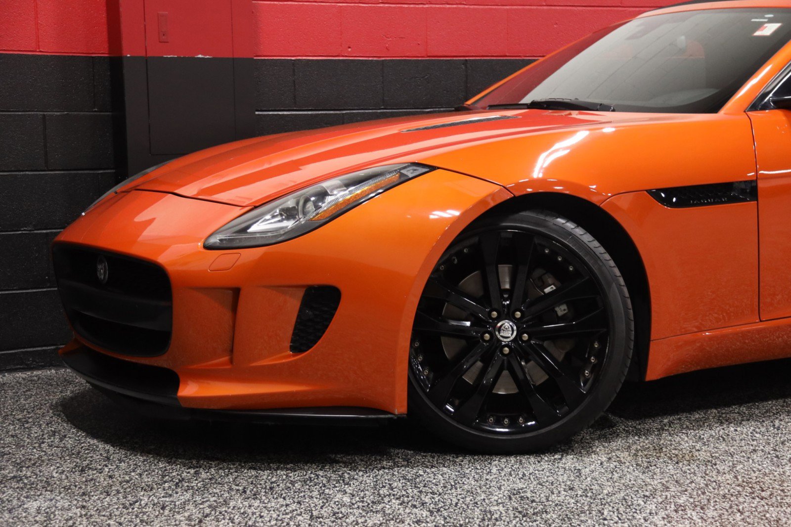 Used 2014 Jaguar F-TYPE Convertible image 20